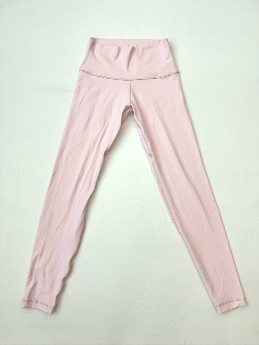 Aritzia Golden Butter Soft High Waisted Leggings Light Pink - Size 4